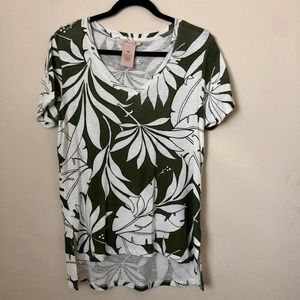 Philosophy Green and White Leaf Shirt Medium
